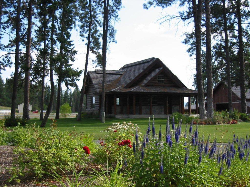 Glacier Mountain Lodge Columbia Falls Zimmer foto
